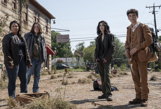 AMC’s New Show THE WALKING DEAD: World Beyond